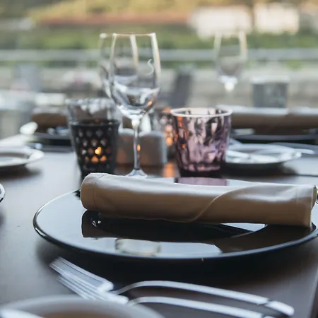 Gale Collection Douro